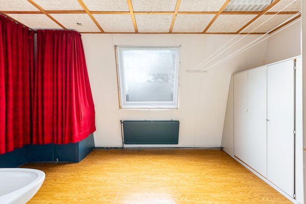 Foto - Te koop: tussenwoning gelegen aan groenvoorziening